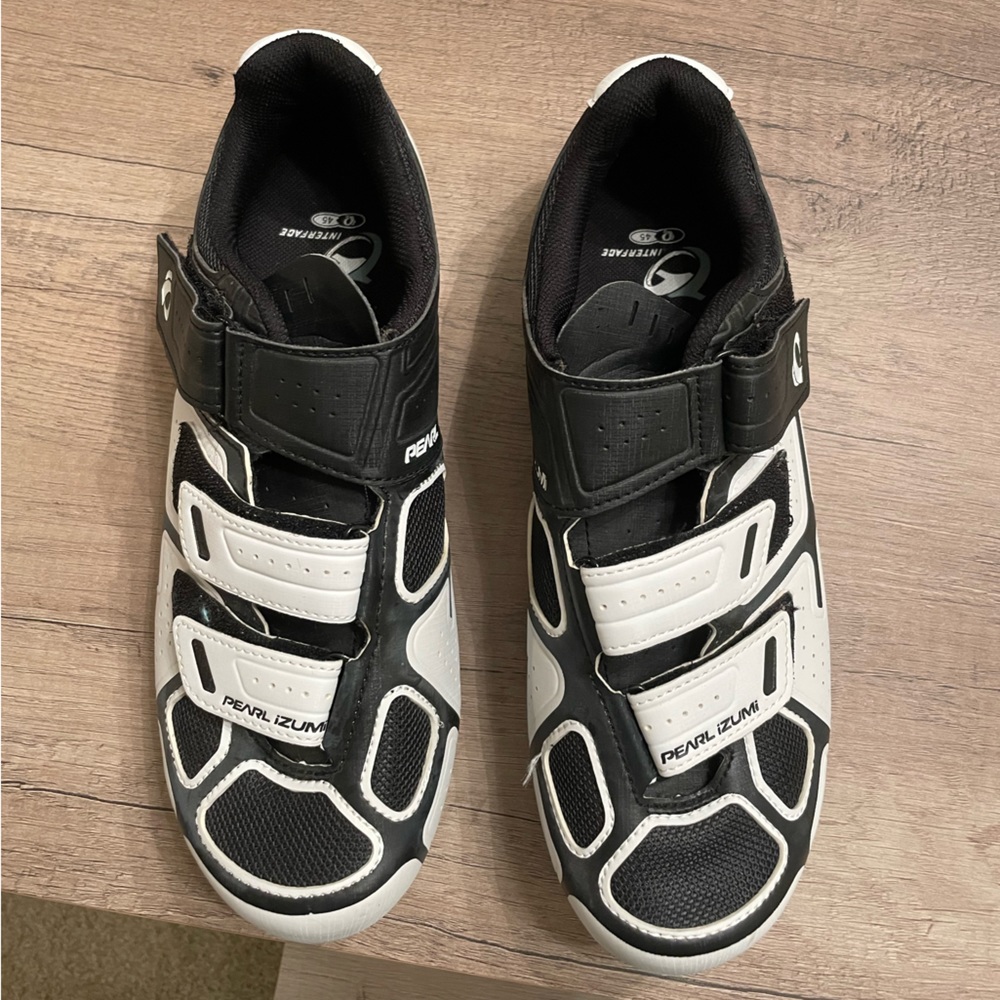 Men’s Pearl Izumi Cycle Shoes